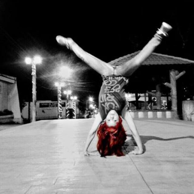 Bgirl_kathi's tweet photo. Buenap prรกctica yeah ๐
#Breakdacing๐๐ช๐๐โ๐ http://t.co/lzxzj6Hm1Q