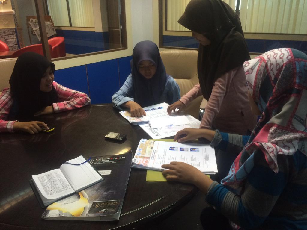 Waaaah <a href="/SMAKHUS/">SMAN KHUSUS JPT</a> @Spenkhus udah datang loh jauh jauh dari Jeneponto!!! Yang lain mana suaranyaaaaaa