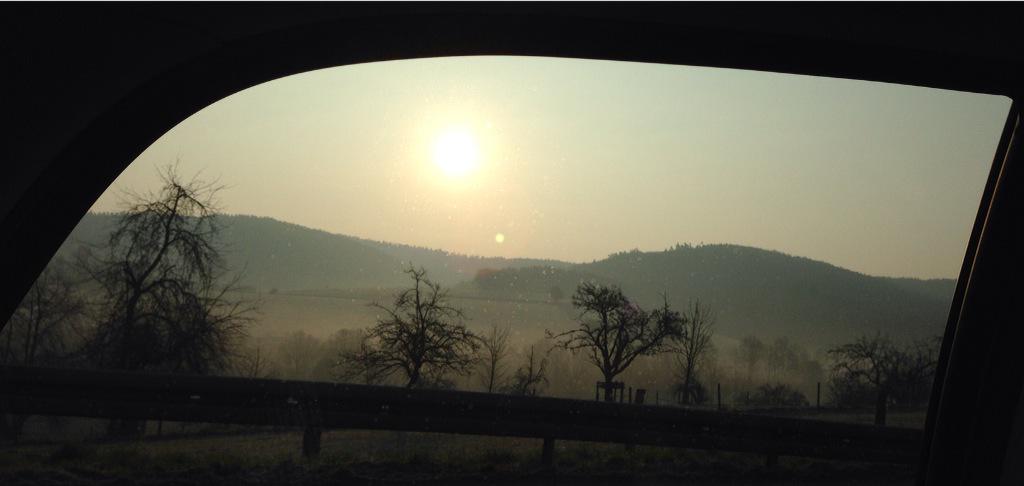 la_fabs's tweet photo. Good morning!!! Sending you #sun @lovingjandm @91_simone  @SashaFanAustria @shilababy87 @Tweeties_72 #RoadToSnow http://t.co/jPw6hSs5jm