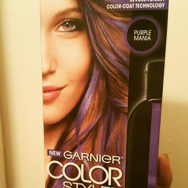 Pynkbookamy's tweet image. RT #colorstyle #hair #purplehighlights #style #fashion #sexyhair #hairsalon #instagram pic @rossiegorunner