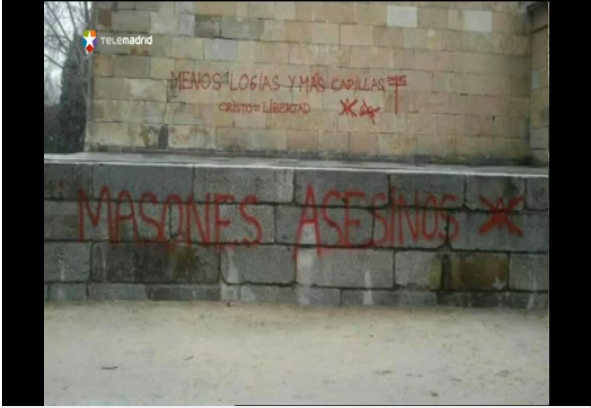 JaimeAzcarate's tweet photo. Como de costumbre, la realidad supera a la ficción. O, al menos, la imita. #LaIsisDorada http://t.co/YXKTvlsxu8 http://t.co/JluxYBGT0g