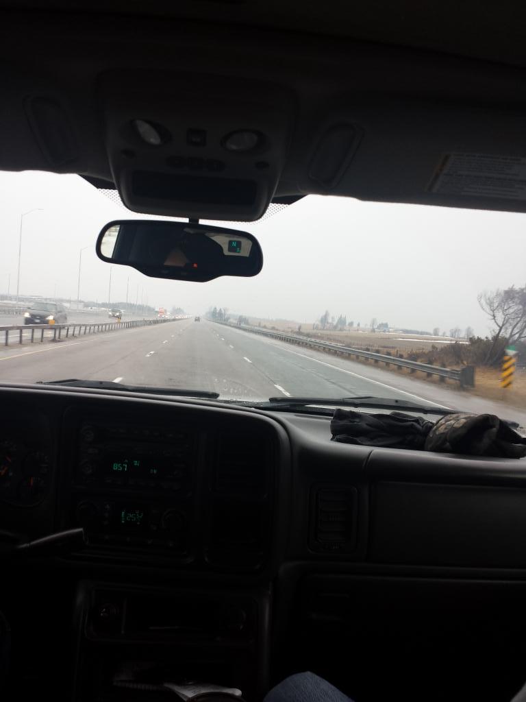 deLeeuw_44's tweet photo. Snowmobiling with my Dad and my Brother. Where's the fricking snow! #farthernorthwego #hopewefindsome http://t.co/QsUvCUIn7Q
