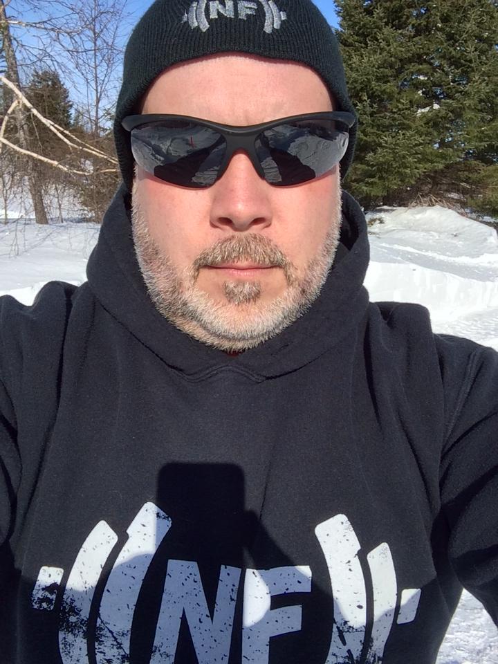 farmboy961's tweet photo. Love the sun! Do I still get .25 per @nfpei image?? #allmyclothes #totalfx http://t.co/t7J80Ee9Ma