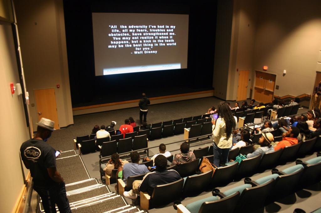 ABevyInc's tweet photo. What a phenomenal #YRUAlive main event we had at CCU! #ValueBlack @CCU_AAIM http://t.co/oqJtfgTWRB