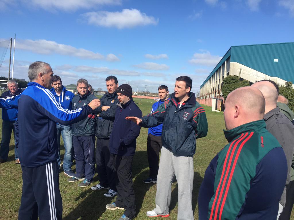 LaoisCoaching's tweet photo. Great workshop today from 2 masters of the game massive thanks to Jerome stack &amp; Donie Buckley for a great session http://t.co/xzVdnJHdCE