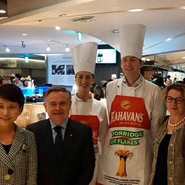 emmab_arch's tweet photo. Irish Festival Korea @FlahavansIRL #Hyundai Department Store Seoul @eHyundai_tweets #Ireland http://t.co/j9XVrtnsDu