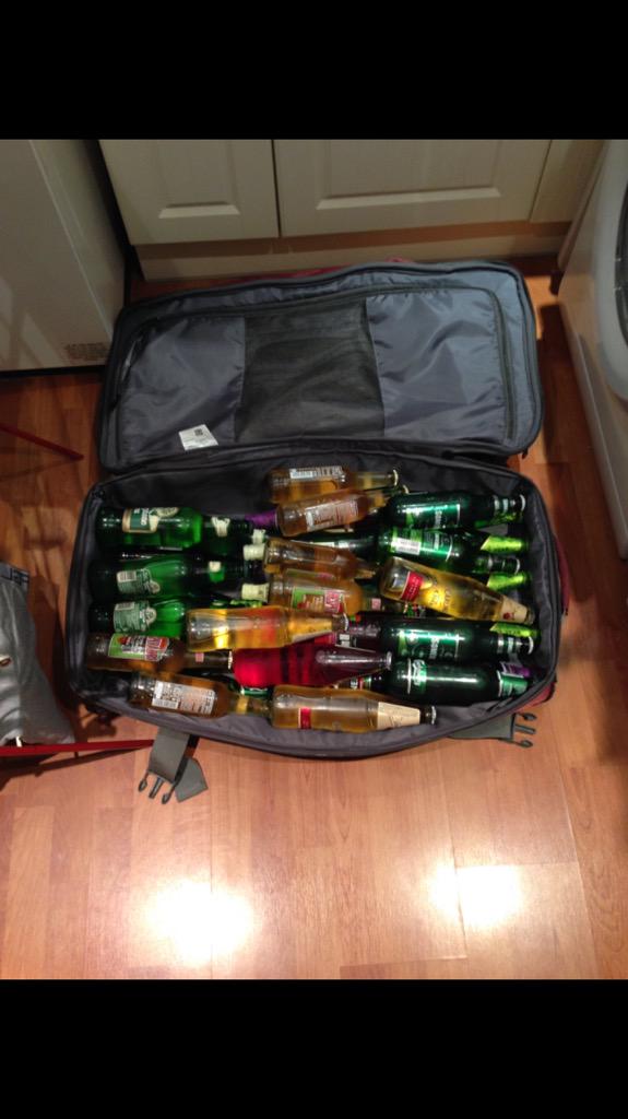 thomasross19's tweet photo. Ready for Portugal http://t.co/JzU5QeL7ZE