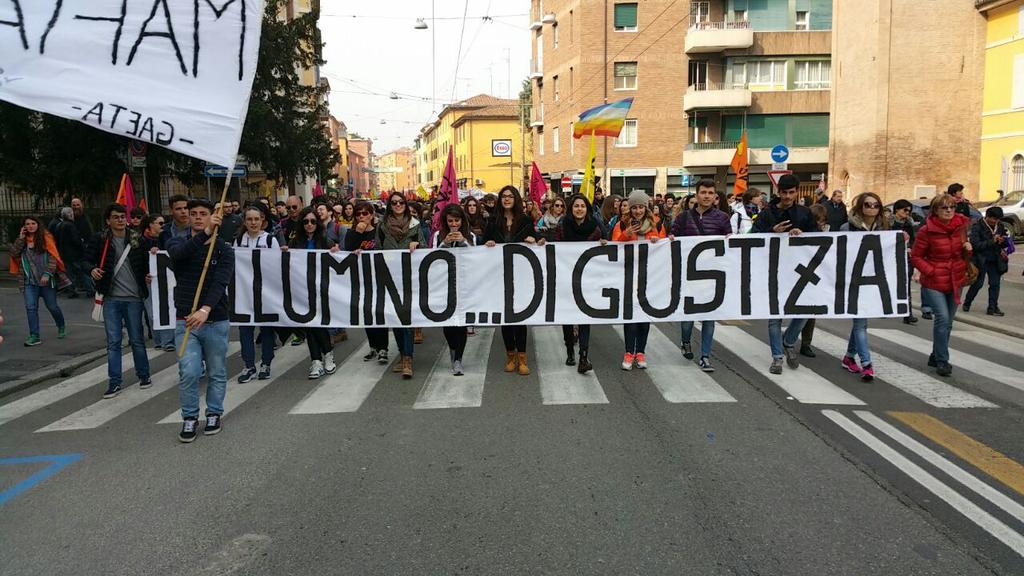 CamminInsieme's tweet photo. 100 passi assieme a @libera_annclm oggi a Bologna #ventiliberi #rsconlibera http://t.co/QXr3vv6twp