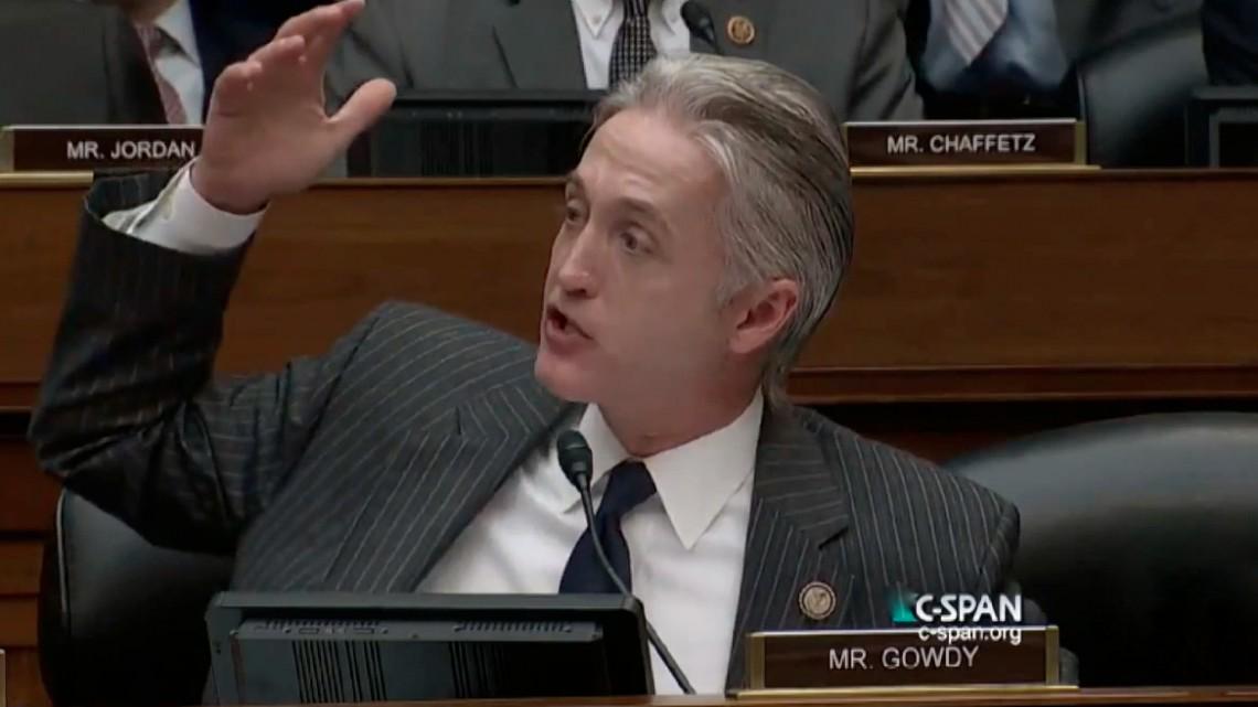 clintonscandal's tweet photo. Trey Gowdy Officially Requests Hillary’s Server http://t.co/bgNorTUj3U via @clintonscandal #clintonscandal http://t.co/yOeKVSGU1P