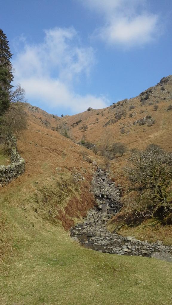 Walking from Rydal Hall along the CoffinRoute towards Grasmere. #lakedistrict