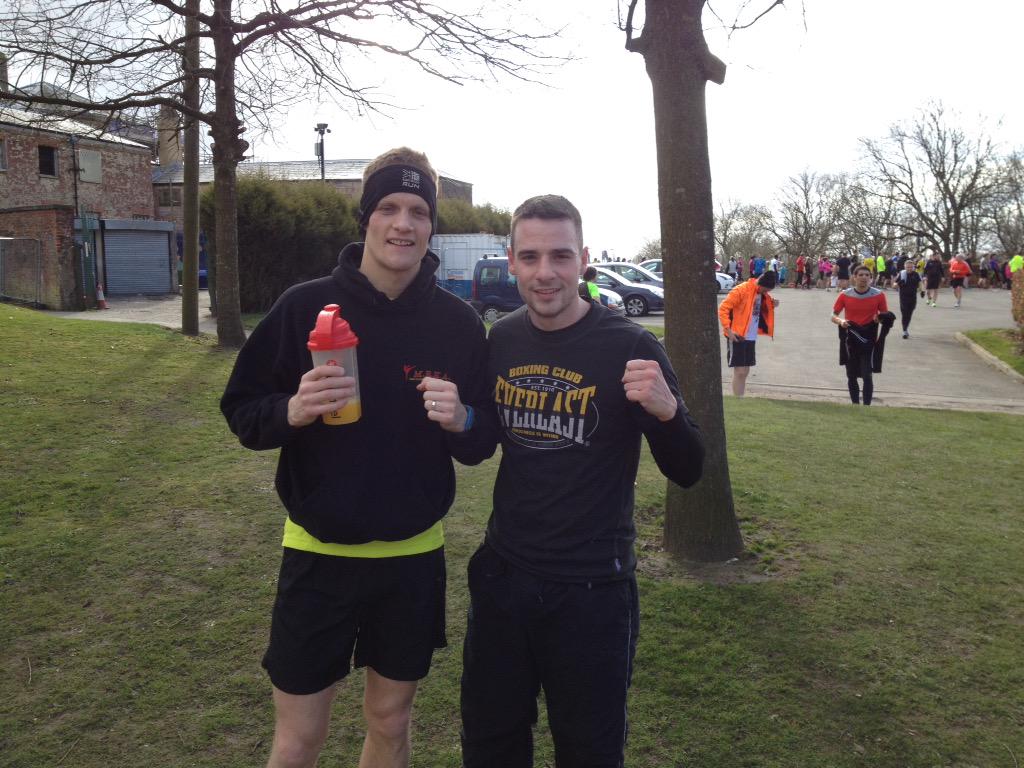 chriswest3684's tweet image. Nice early morning 5km @heatonparkrun @parkrun with @morgankick1 #kickboxing #FighterTraining