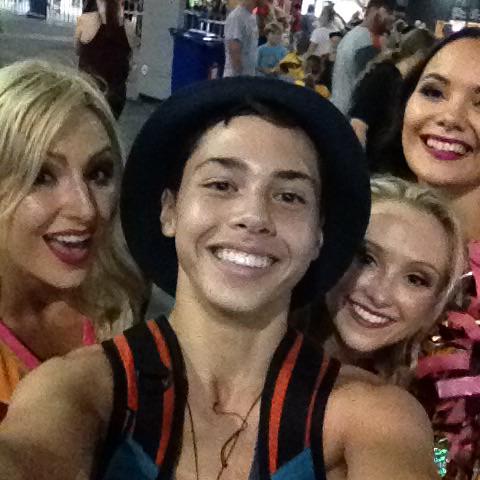 springfair2010's tweet image. And son like father the broncos cheerleader