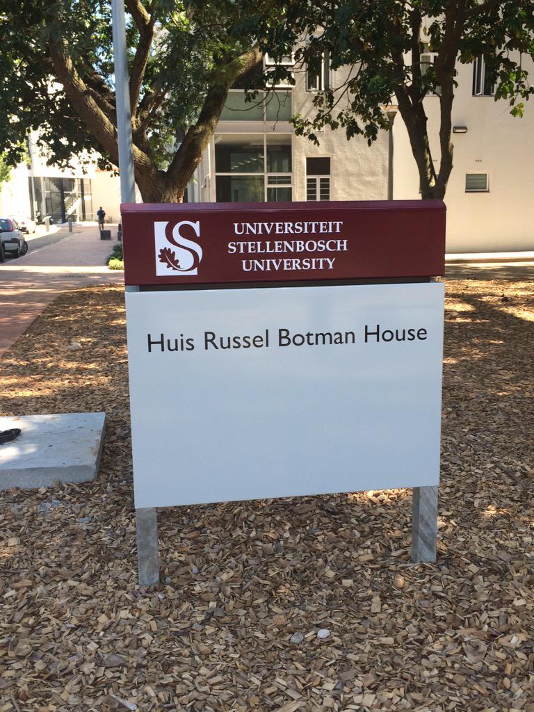 PastorMacMaster's tweet photo. #HuisRusselBotmanHouse @matiesstudents @StellenboschUni http://t.co/vPB4giohMd