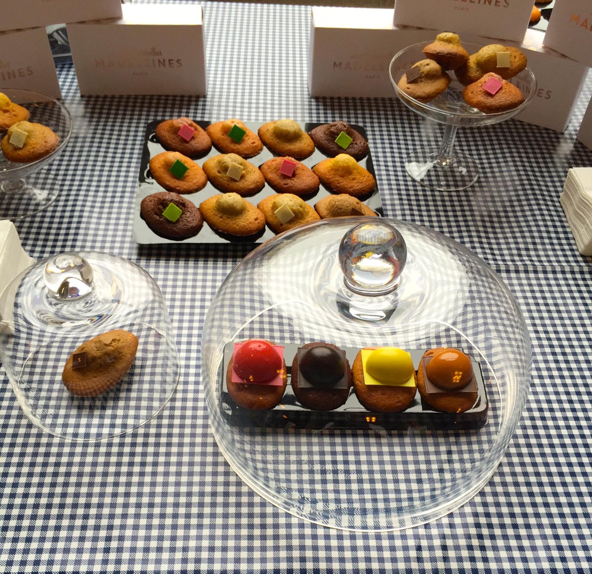 Je pense que lors de mon prochain passage à #Paris j'irai faire un tour chez <a href="/MllesMadeleines/">MllesMadeleines</a> #hmmm #gourmand 👌🏼