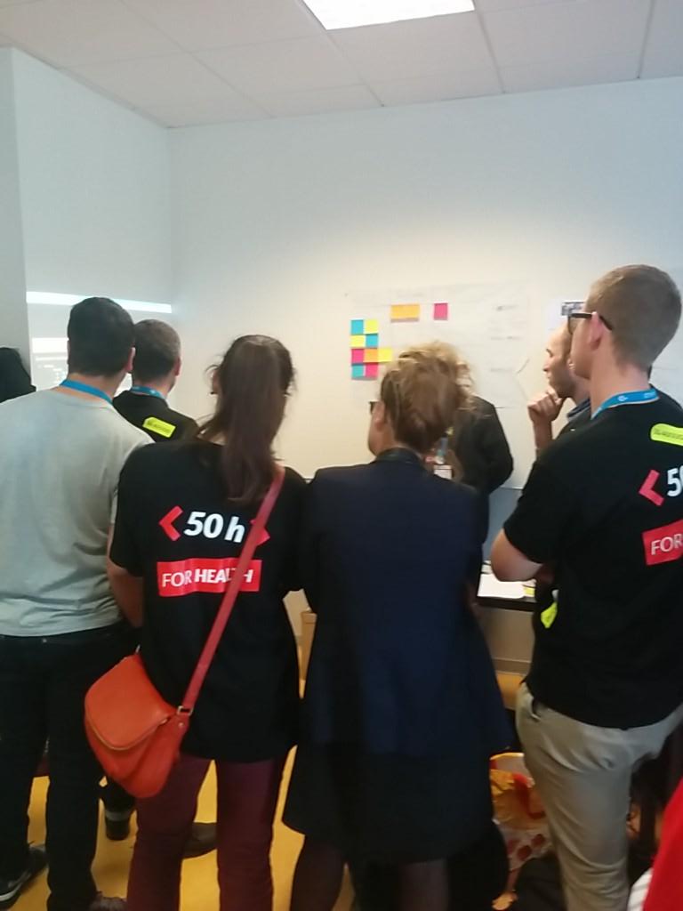 BB_Sante's tweet photo. Réunion au sommet chez les voisins de #adodid #hhcamp http://t.co/p7R3FCQMj1