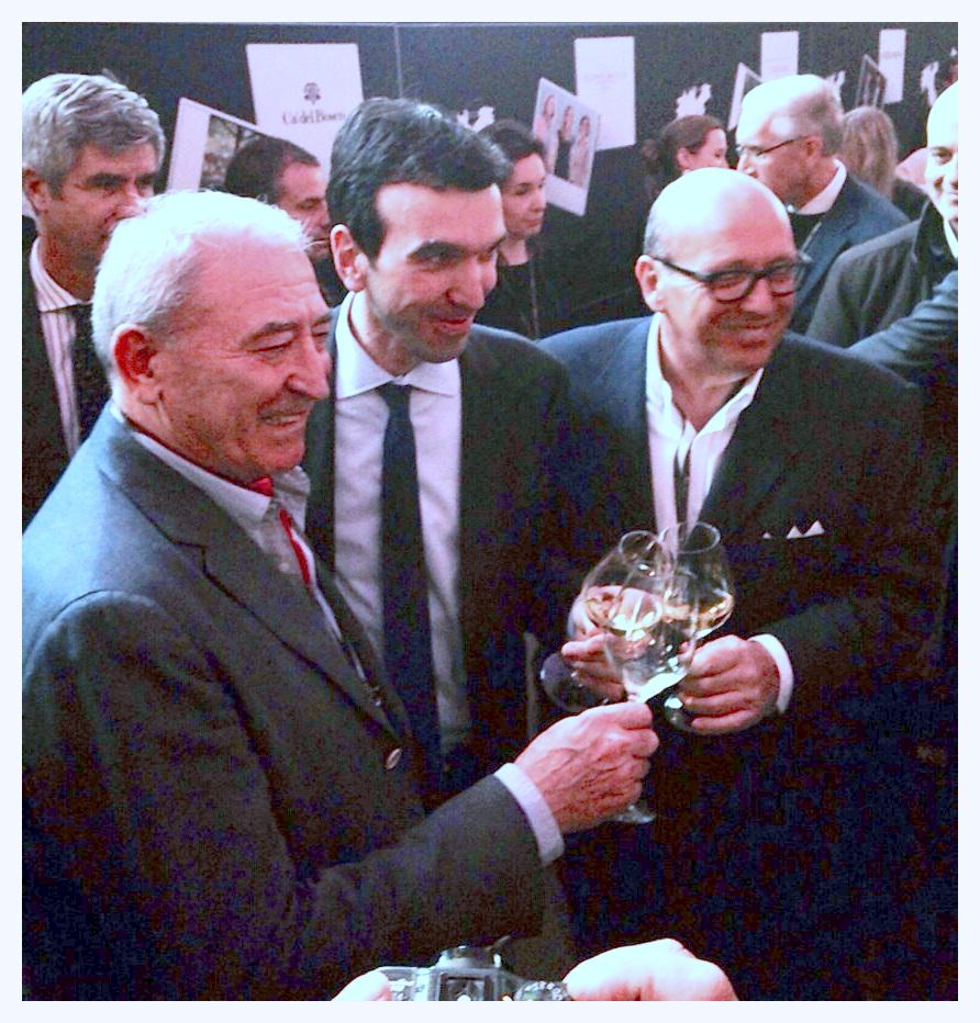 BellavistaVino's tweet photo. Brindisi con Franciacorta V. Moretti, M. Zanella, Ministro Martina. @maumartina @Franciacorta #BestOperaWine http://t.co/Y49LEKu3zk