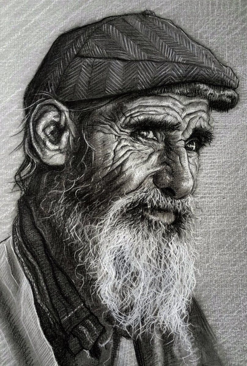 Old Man Drawing A Picture : Drawing portrait of old man with charcoal