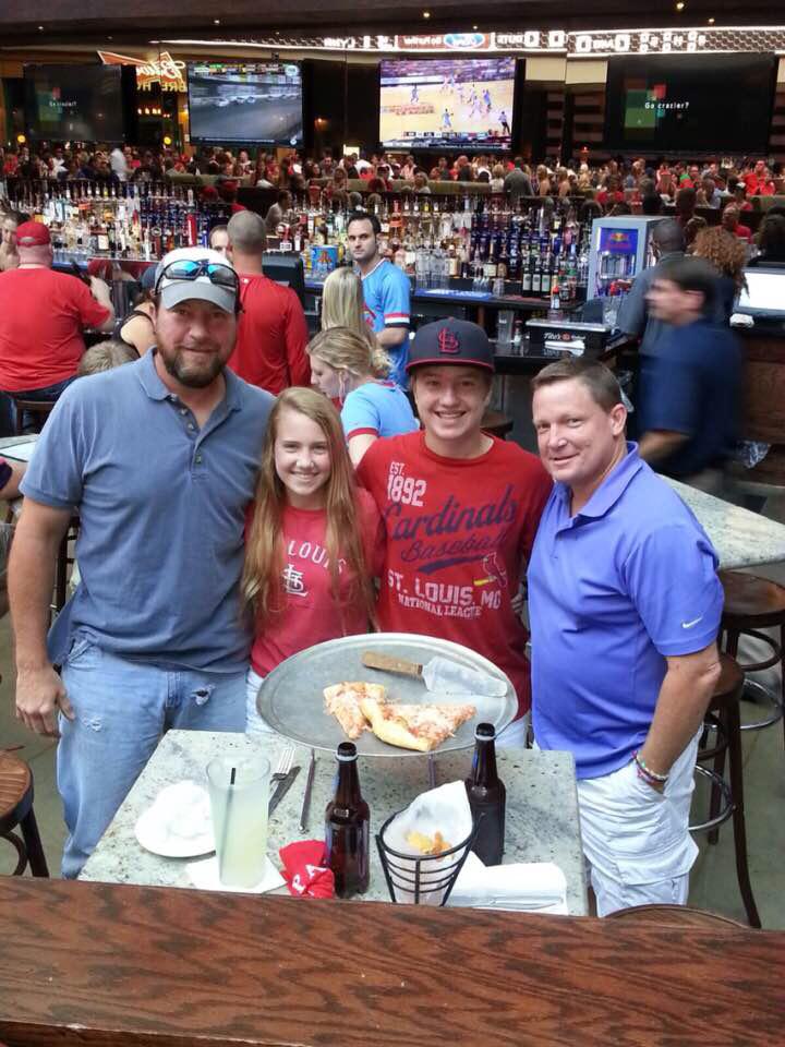 jakehowicz's tweet photo. HAPPY BIRTHDAY TO THE BEST DAD EVER!!!! HAVE A GREAT DAY!! @bigsparky100 http://t.co/ryQ82zslbu