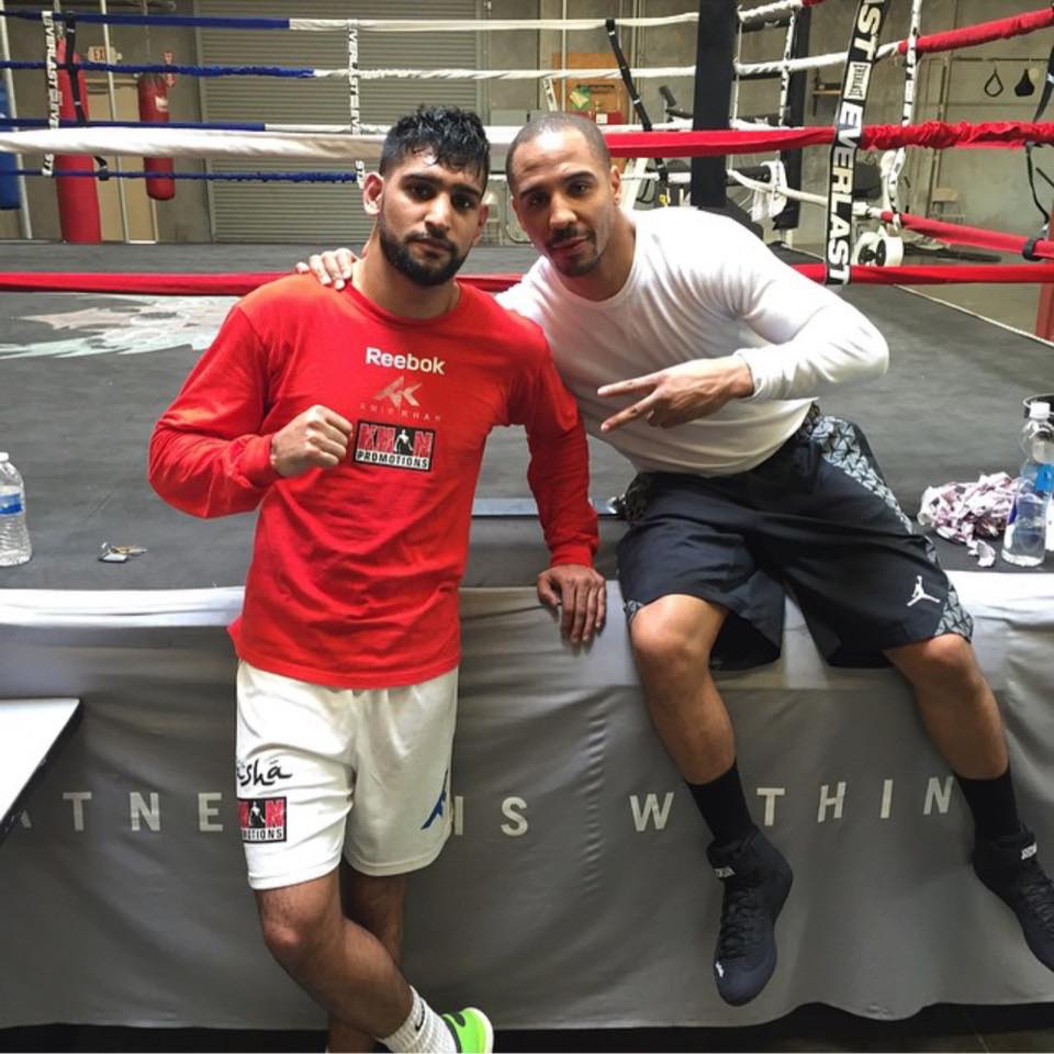 Boxing Memes On Twitter Nice Of Andre Ward To Stop By And Commentate On One Of Amir Khan S Sparring Sessions Http T Co 4cydvij0wr