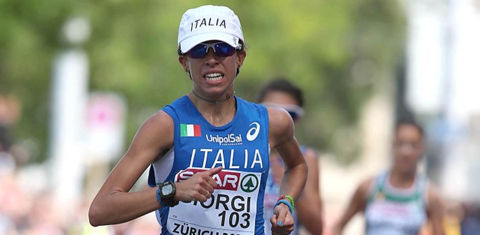 _RunnerSlow's tweet photo. "@atleticaitalia: Super @eleagiorgi a Dudince!
#winner 20k di marcia in 1h26:46
#italianrecord
http://t.co/FVeA77wtvP"
Bravissima bimba!