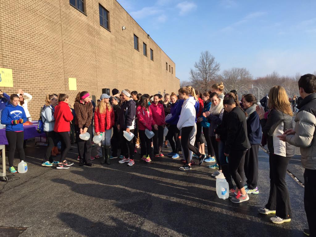 BethNanis's tweet photo. Beautiful day to Walk for Water! A school in Uganda gets a well! #cfpms @JaniceLear @megbasilio1 http://t.co/A09NrfcNwy