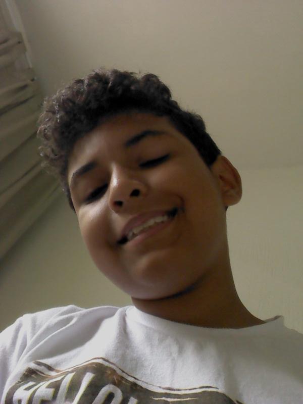 Dan_gamer88's tweet photo. Galerinha postei vlog de desculpa http://t.co/DQvQ07KhKG