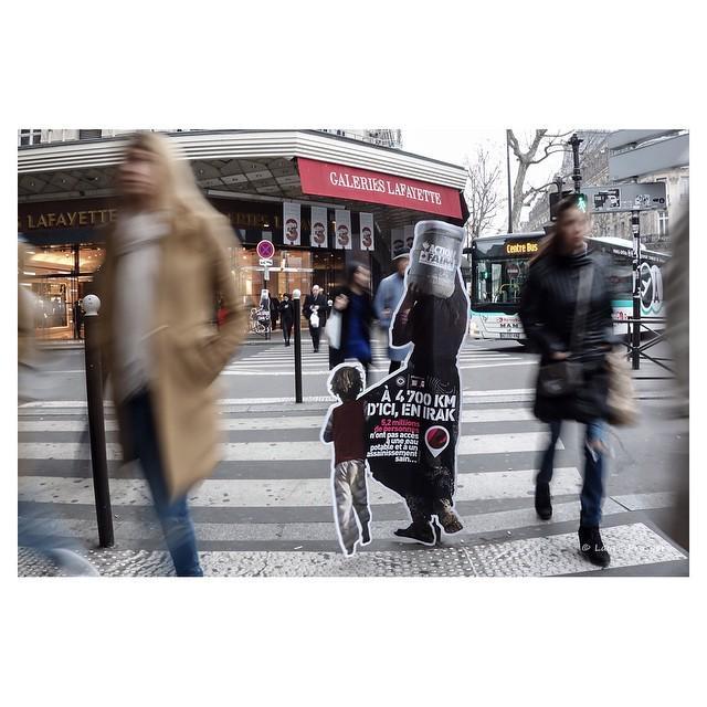 lauraprospero_'s tweet photo. Action contre la Faim #ACF #Multicrises #Paris #StreetPhotography http://t.co/UuNqrykI4o http://t.co/UAHwcovJzs