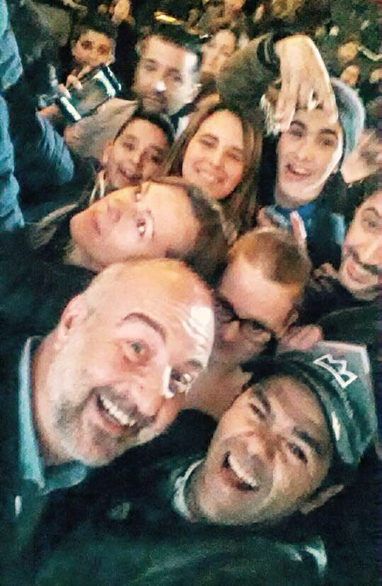 DebbouzeJamel's tweet photo. A l'AVP de Bruxelles avec Patrice Thibaud, merci pour vos rires la Belgique ! JD #PourquoiJaiPas http://t.co/Y1ekhQqplL