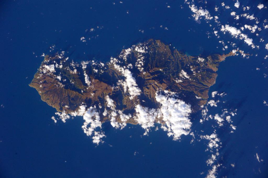 AstroTerry's tweet image. Madeira Island in the Atlantic, off the coast of #Africa.