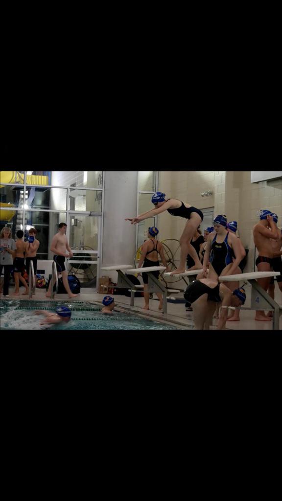 BKnightSwimDive's tweet photo. http://t.co/A4E9E6Bzet