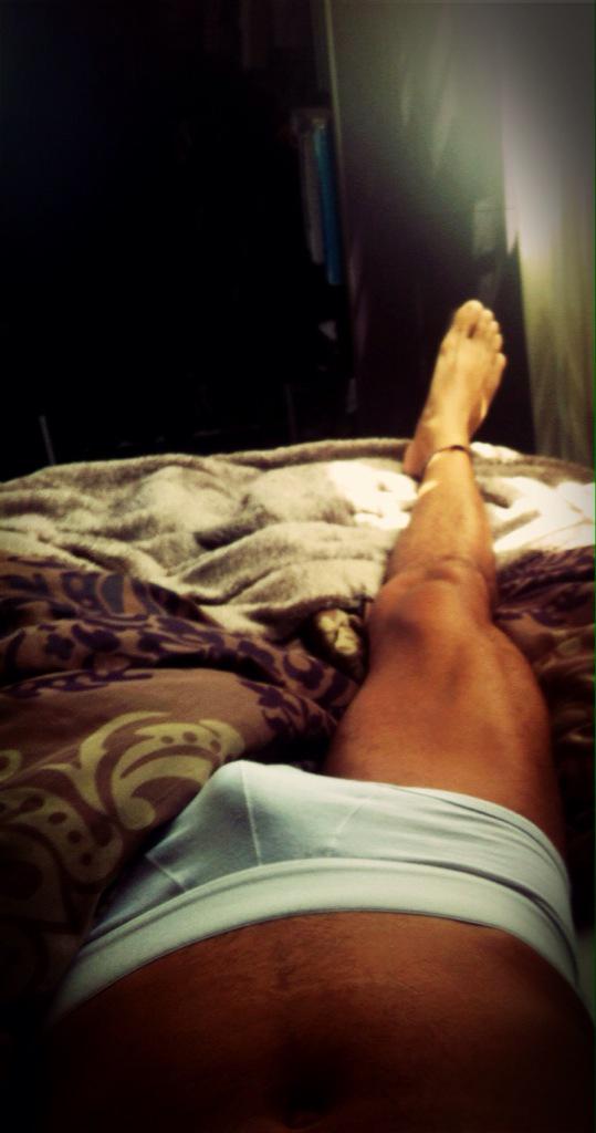 im_yako's tweet photo. Un poquiiito de sol! #underwearselfies #EsLoQueHay http://t.co/iUjErx758I