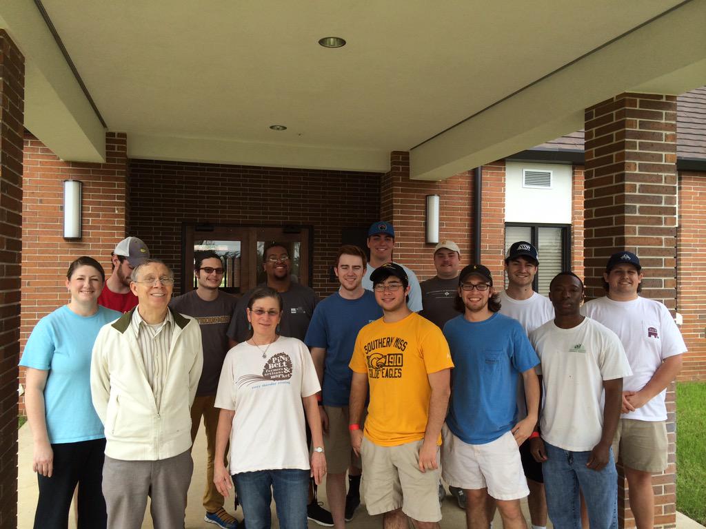 USMpikapp tweet picture