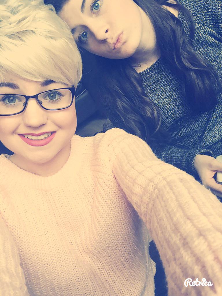 ParisWarner97's tweet photo. Me and my sister💕 @keanarecce http://t.co/JnlYNZ3TvI