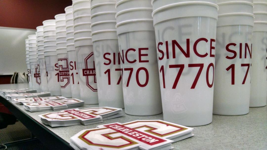 CofCDylanM's tweet photo. Have we convinced you yet? Stop by the Beatty Center to pay your deposit or register for Orientation! #CofCASW2019 http://t.co/PZ8otipdXh