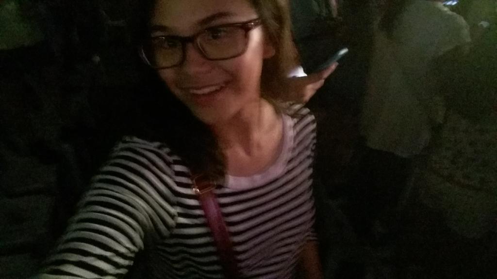 jomvdl's tweet photo. #OneDirectioninManila #Iloveyouguys http://t.co/RqNKFjm8Rm