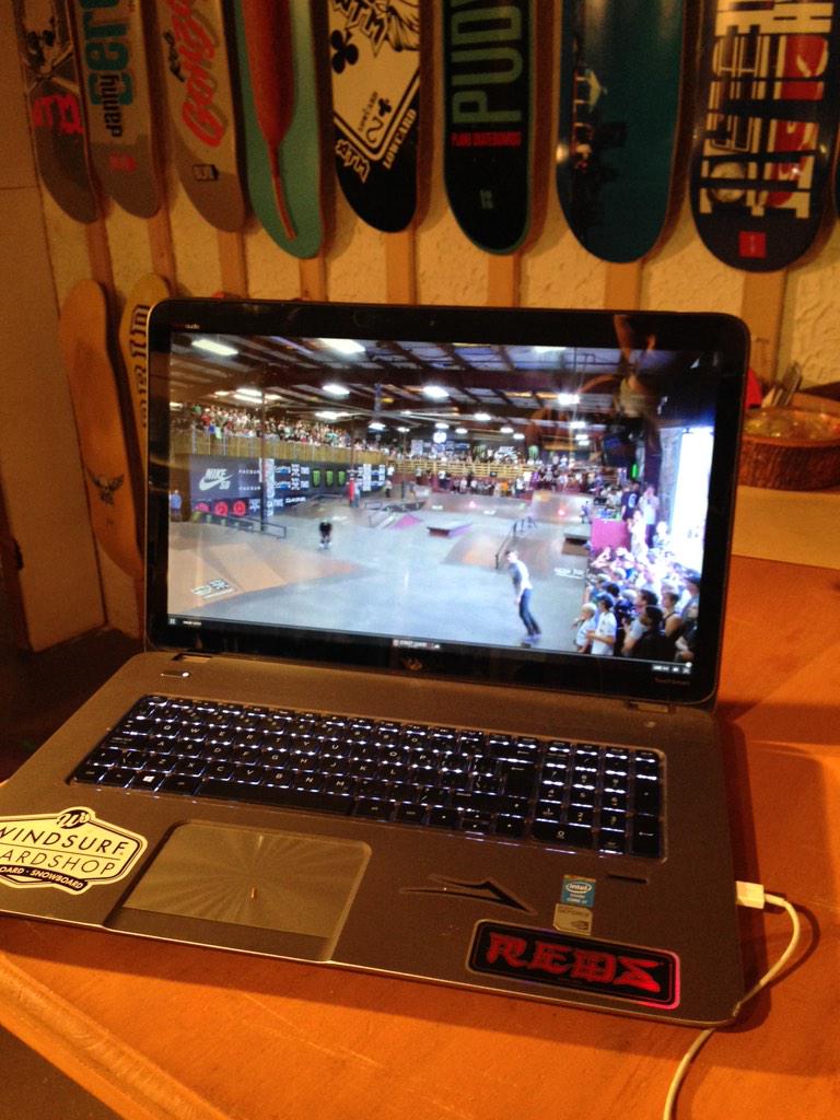 Willbrisson's tweet image. Listening Live in the Shop from
Joliettte,Québec, Canada
windsurfboardshop.com #TampaPro
@SPoTTampa @StreetLeague