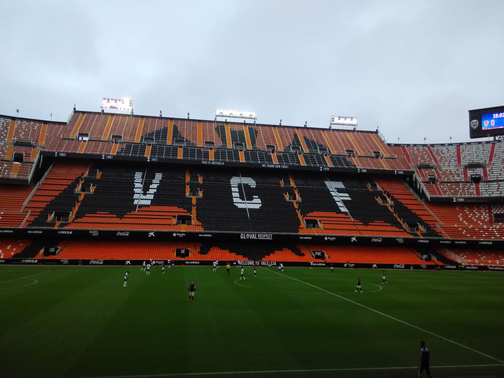 sergio8kmp's tweet photo. Visita al #Templo #VCF @luisgc1990 @DutyJavi @joserobertovr http://t.co/7zIfz7yh1C