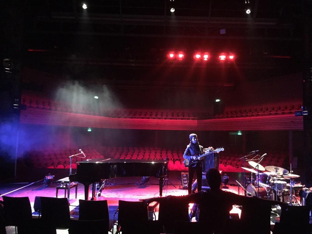 JesperSchelling's tweet image. Vanavond de theatershow van @ruben_hein  in Beverwijk! Laten we het eens omdraaien :)