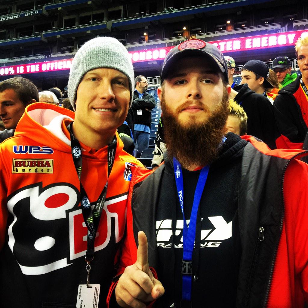 bhergy88's tweet photo. Hanging out with Andrew Short #SXonFOX #FlyRacingFamily http://t.co/6sTrjh0j9A
