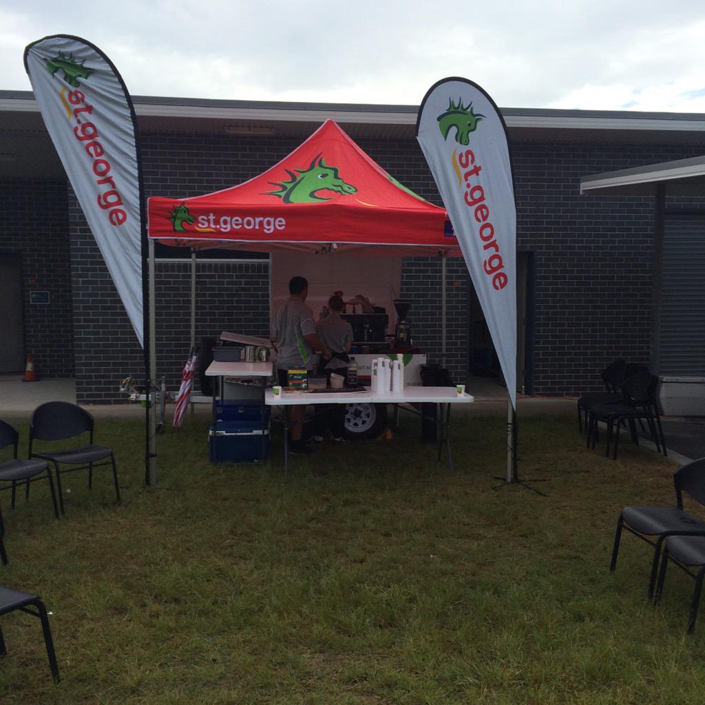 ChrisCaseyc's tweet photo. @GreenDragonFell @RachinBris @GillamRoss @leighrhathaway @nikki_mysko St George supporting Mango Hill State School http://t.co/8MjCqy5mCz