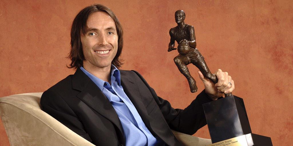 Suns's tweet photo. Retweet to join us in congratulating one of the all-time Suns greats, @SteveNash, on an MVP career! #ThankYouSteve http://t.co/V11Y4SB4sv