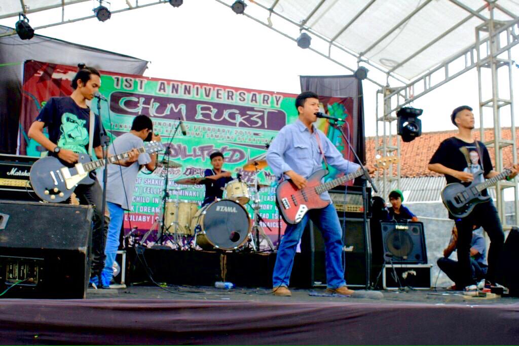 Cahayabulanpunk (@cahayabulanpunk) on Twitter photo 