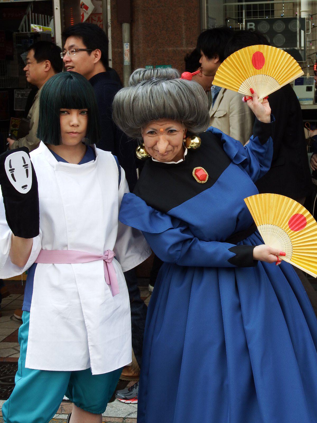 にゃんとろ 再リツです 大阪ストリートフェスタ 大盛況でした O O ハクと湯婆婆 ジブリ 千と千尋の神隠し コスプレ ストフェス ストリートフェスタ Http T Co Ngnpfbjbm7 Twitter