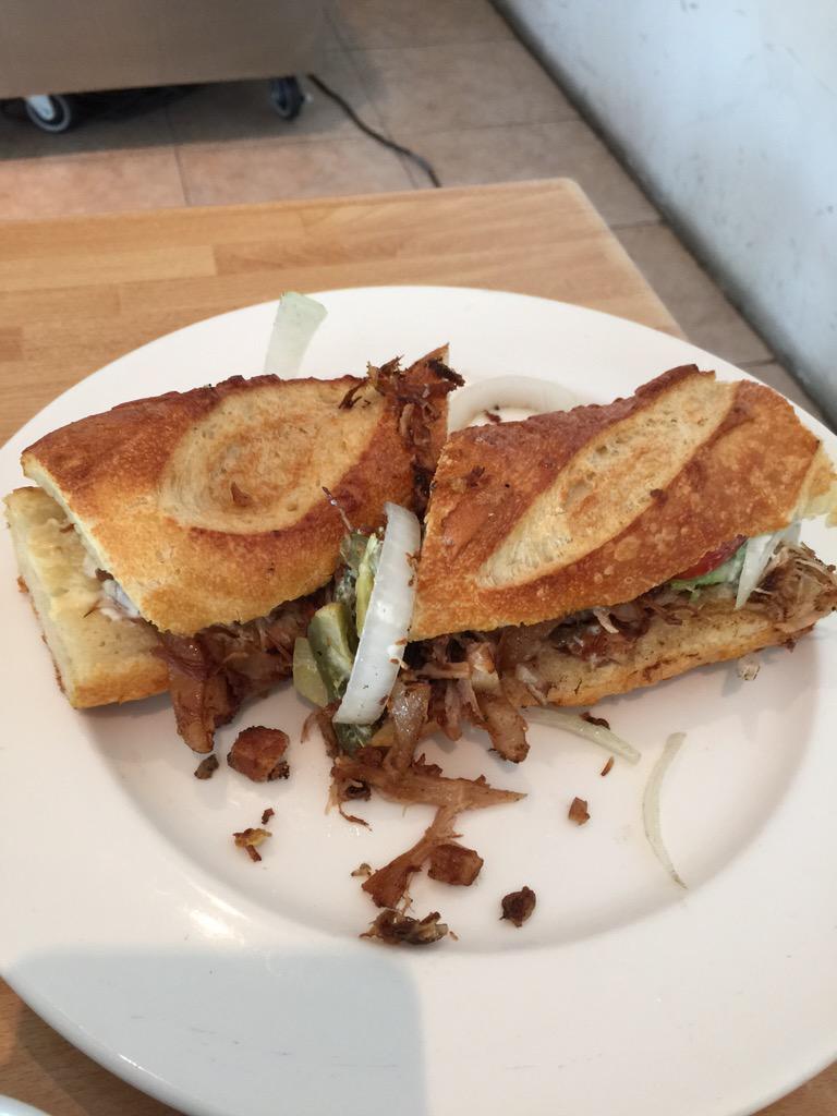 RestauranteMichoacan tweet media
