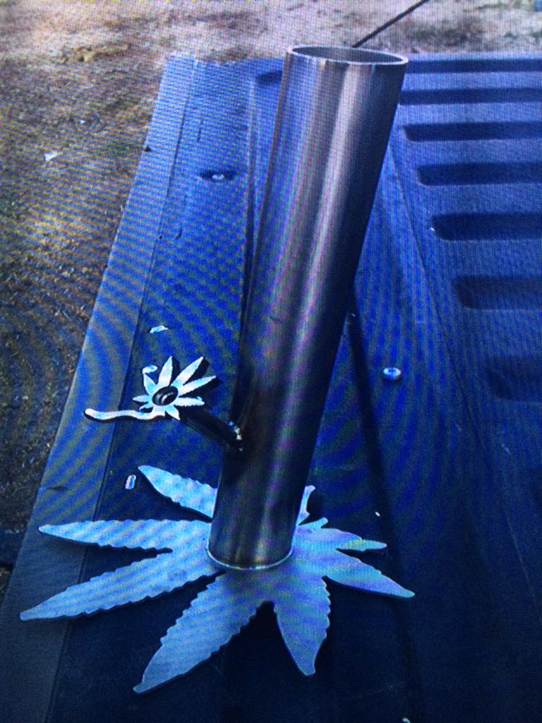 cloudsbongs's tweet image. Here's some other designs to choose from   Prices will be out soon.what design you want we probably can make!