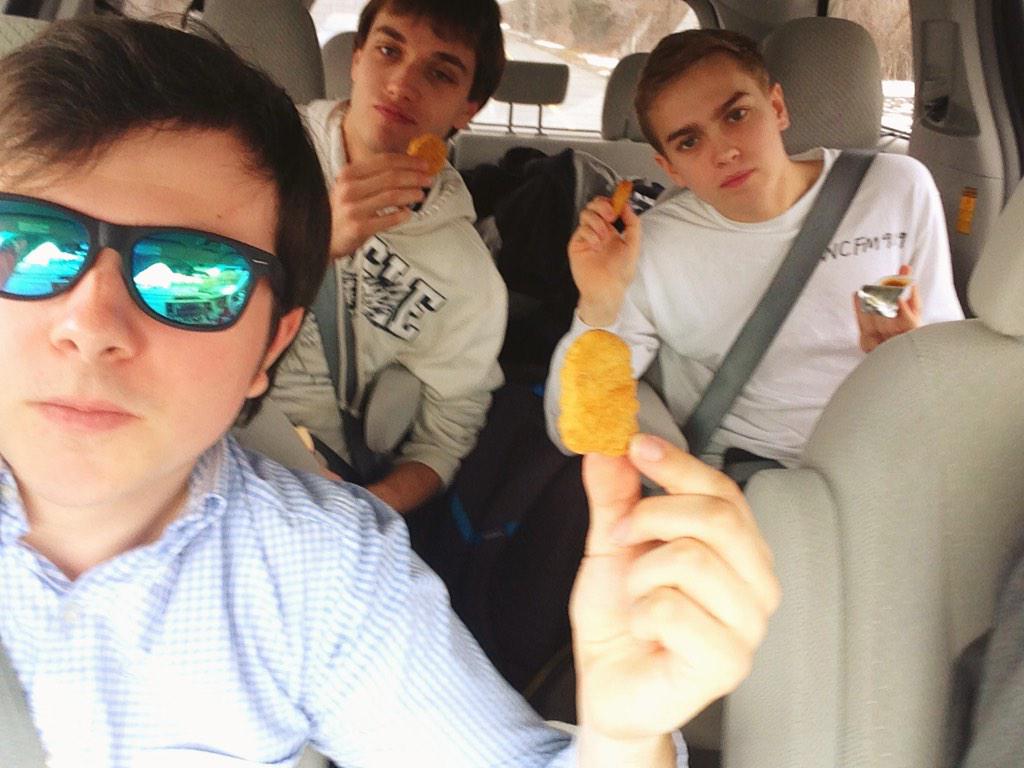 Street Spring '15. Day 1: Williamstown to Williamsburg. What do hungry Streeters eat? 50 Chicken McNuggets for $9.99.