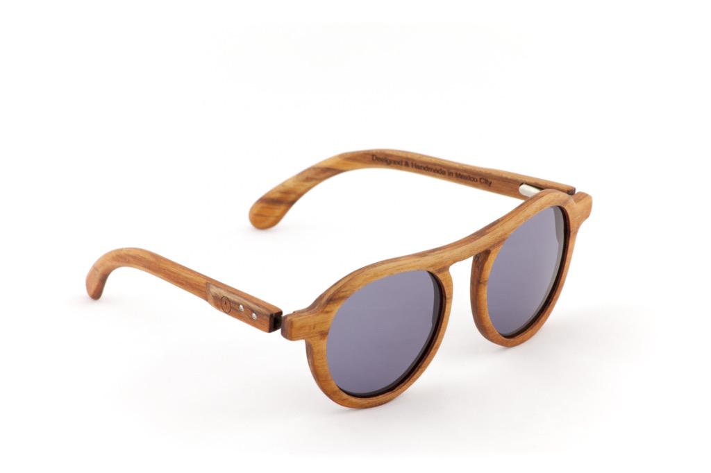 Si quieren ganar estos lentes participen !Usen #JukeMx <a href="/ArtDistrictMx/">Art District Mx</a>   Solo suban pics y consigan muchos RT @Jukemx