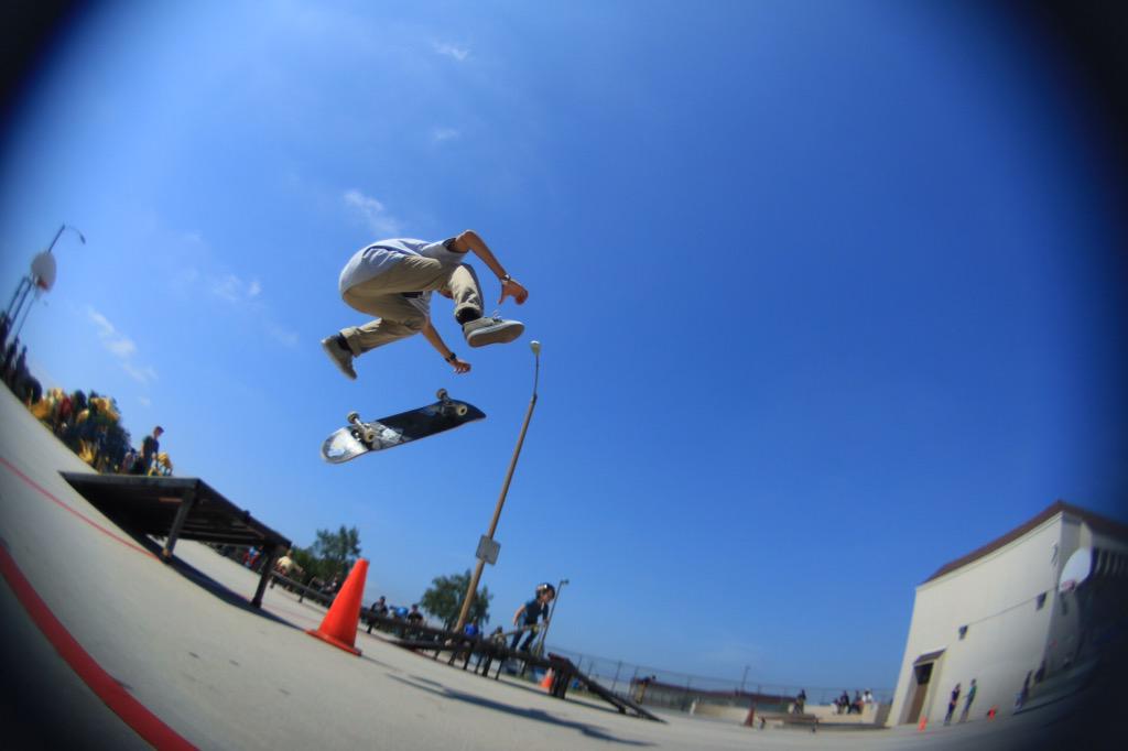 ZaneHallTwit's tweet photo. #skatejam http://t.co/g7Ci8cxy7N