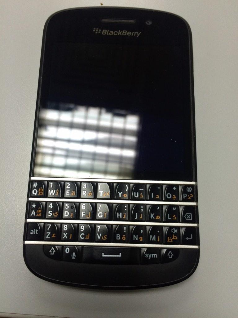 ahmedmansour's tweet image. Sometimes you fed up from touch screen #missingbuttons