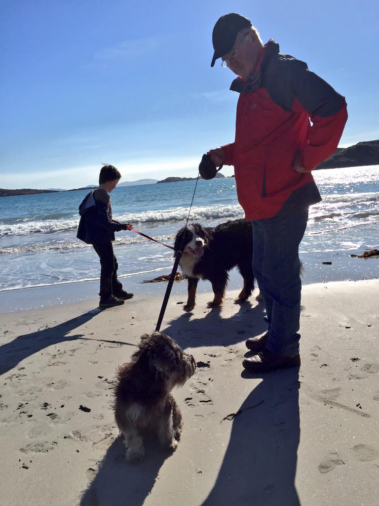 KarenCoakley1's tweet image. Kids, dogs, grandparents and ice-cream #KerryLife